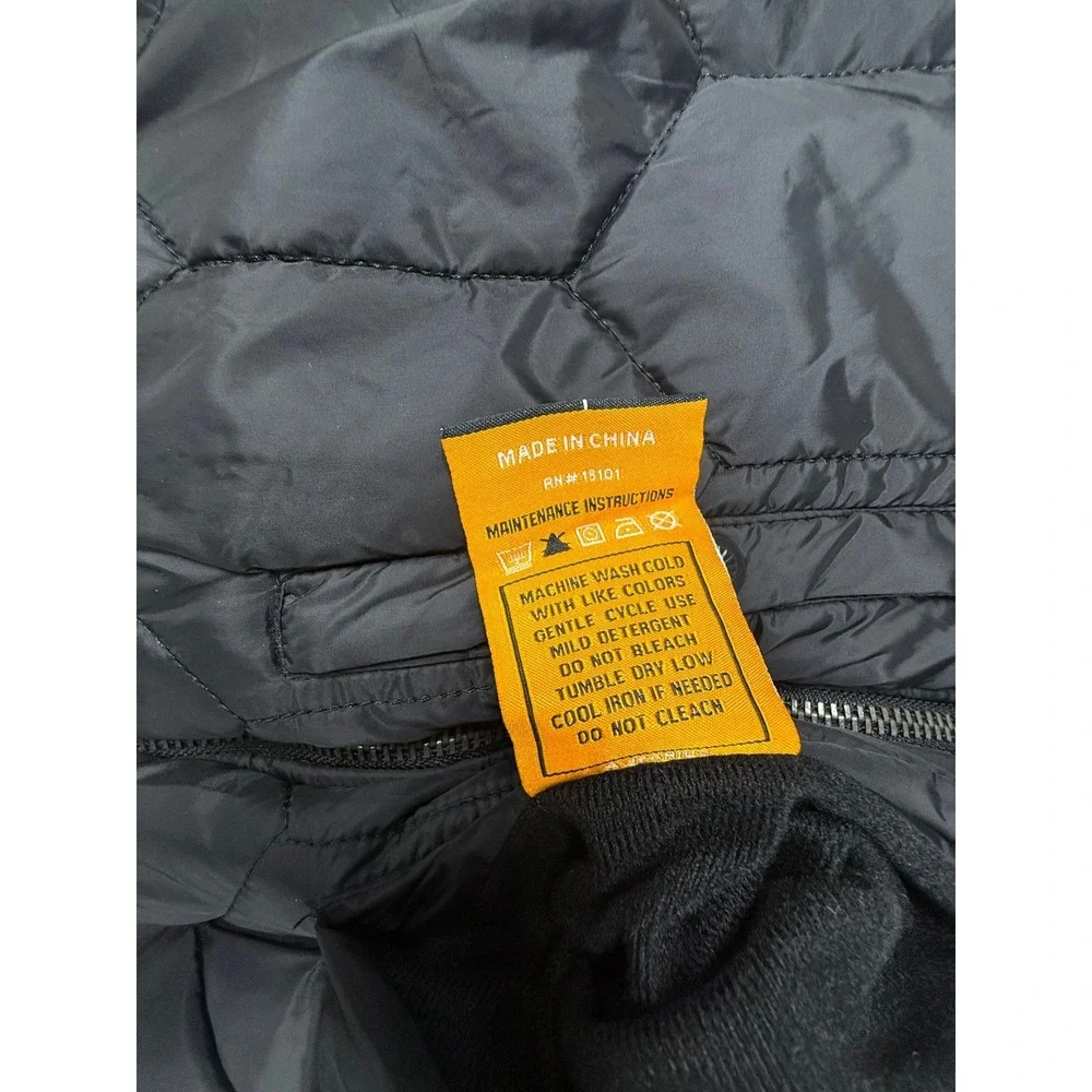 VTG Akademiks Mens Black Quilted Reversible Hooded Winter Puffer Jacket Fur Trim